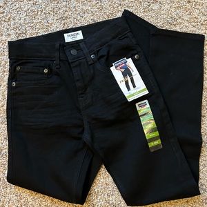 Denizen brand from Levi’s boys size 12 Regular black skinny jeans. NWT